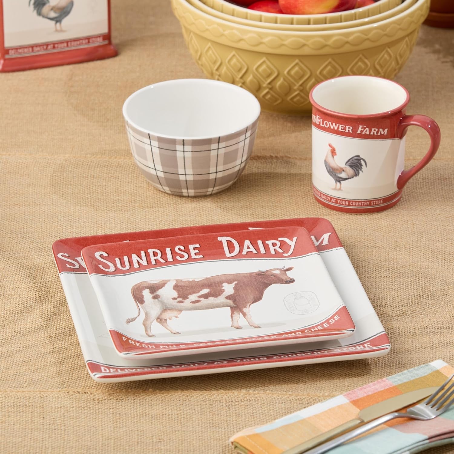 Vintage Farm 16-Piece Dinnerware Set, Includes 10.5-Inch Dinner Plates, 8.5-Inch Salad Plates, 16-Oz Mugs & 5.25-Inch Bowls, Farm Animal Design with Red Accents, Rustic & Dishwasher Safe