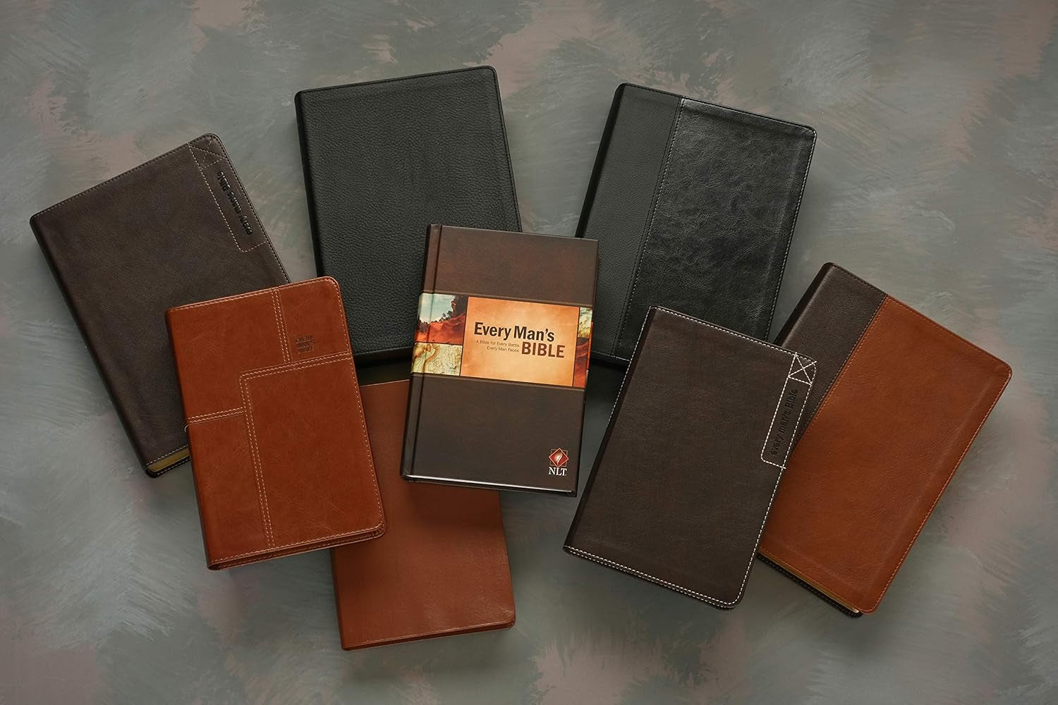 Every Man'S Bible: New Living Translation, Deluxe Explorer Edition (Leatherlike, Brown) – Study Bible for Men with Study Notes, Book Introductions, and 44 Charts