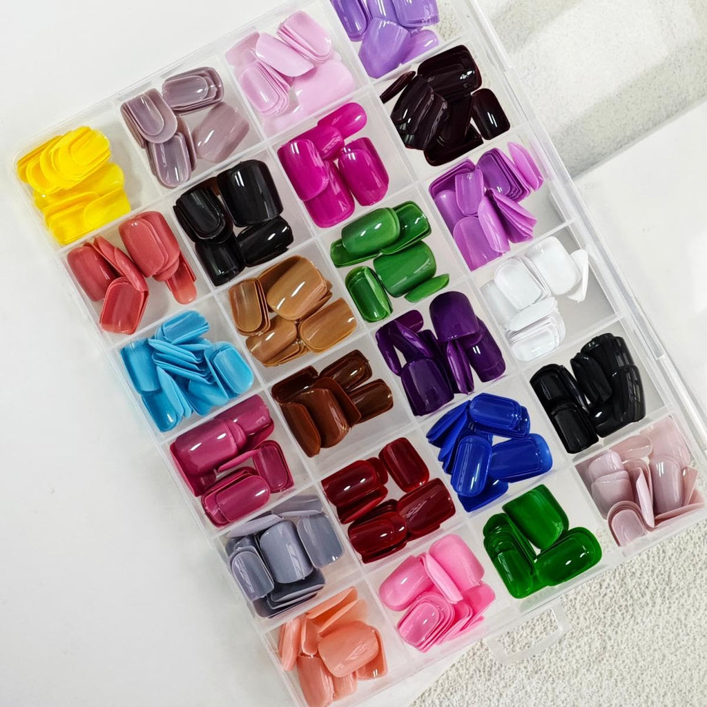 576Pcs Square Press on Nails Glossy Fake Nails Short False Nails Pure Color Glue on Nails Reusable Artificial Acrylic Nail Solid Color Full Cover Stick on Nails for Women Manicure 12 Color