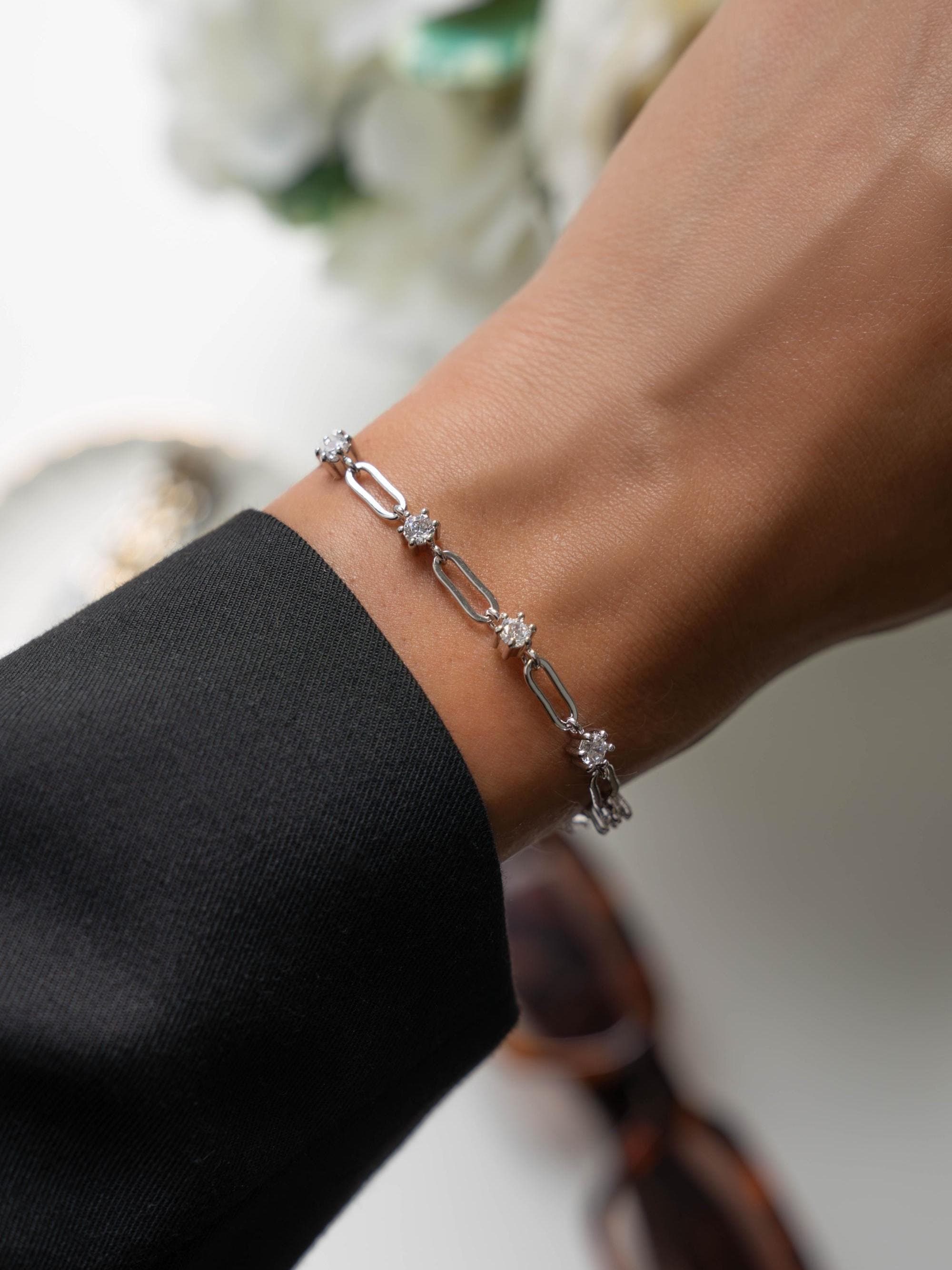 Paperclip Chain and Diamond Link Bracelet, Dainty Bracelet, Chain Bracelet, Minimalist Stackable Gold Bracelet, Gold Bracelet for Women