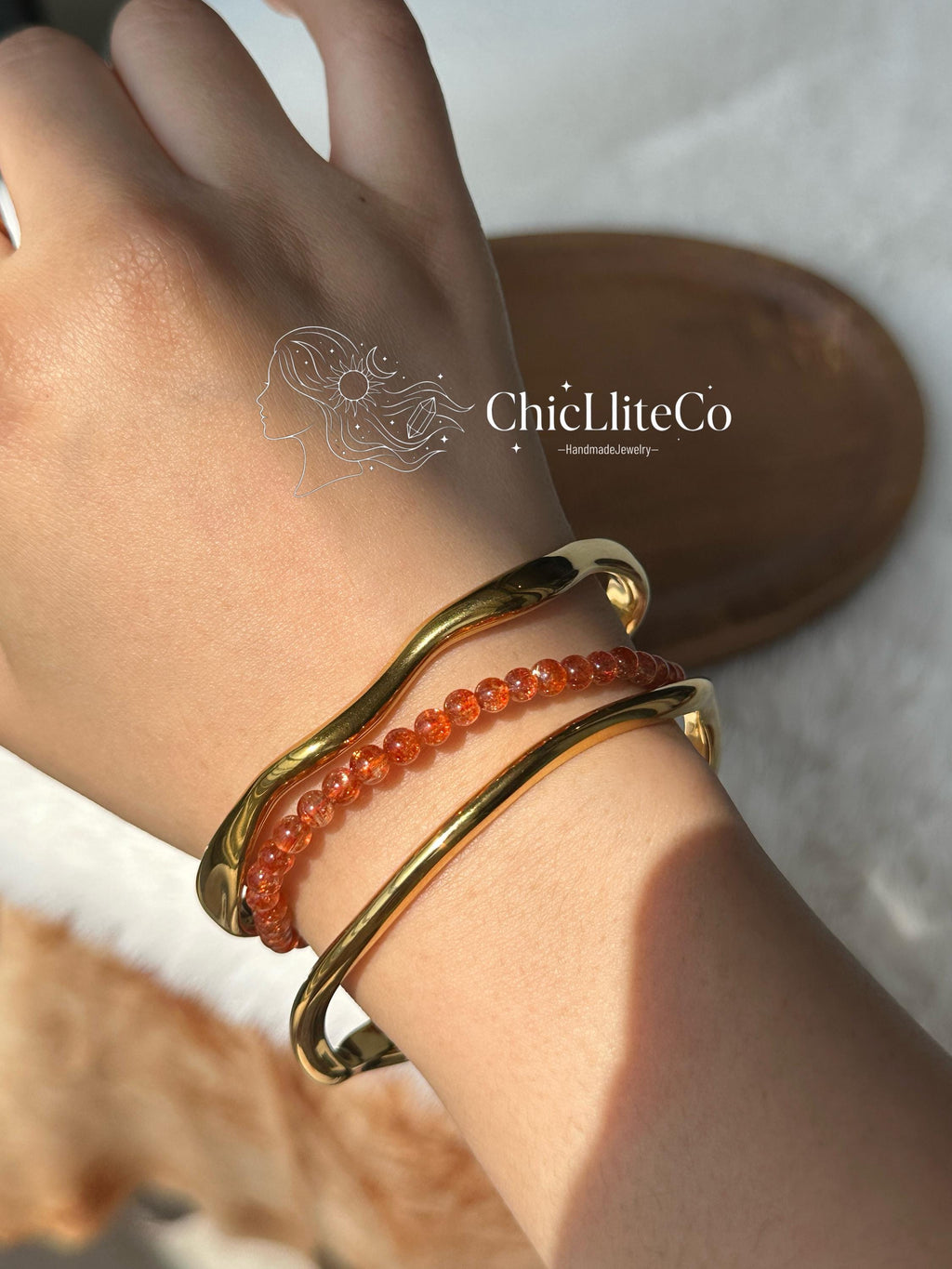 50%OFF Buy2！2 Styles!Minimalist Stacking Open Bangle- Stainless Steel 18K Gold Plated Wave -Hypoallergenic & Waterproof Surf Bracele