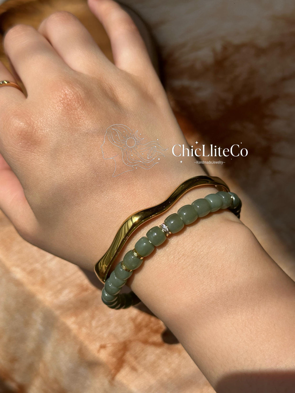 50%OFF Buy2！2 Styles!Minimalist Stacking Open Bangle- Stainless Steel 18K Gold Plated Wave -Hypoallergenic & Waterproof Surf Bracele